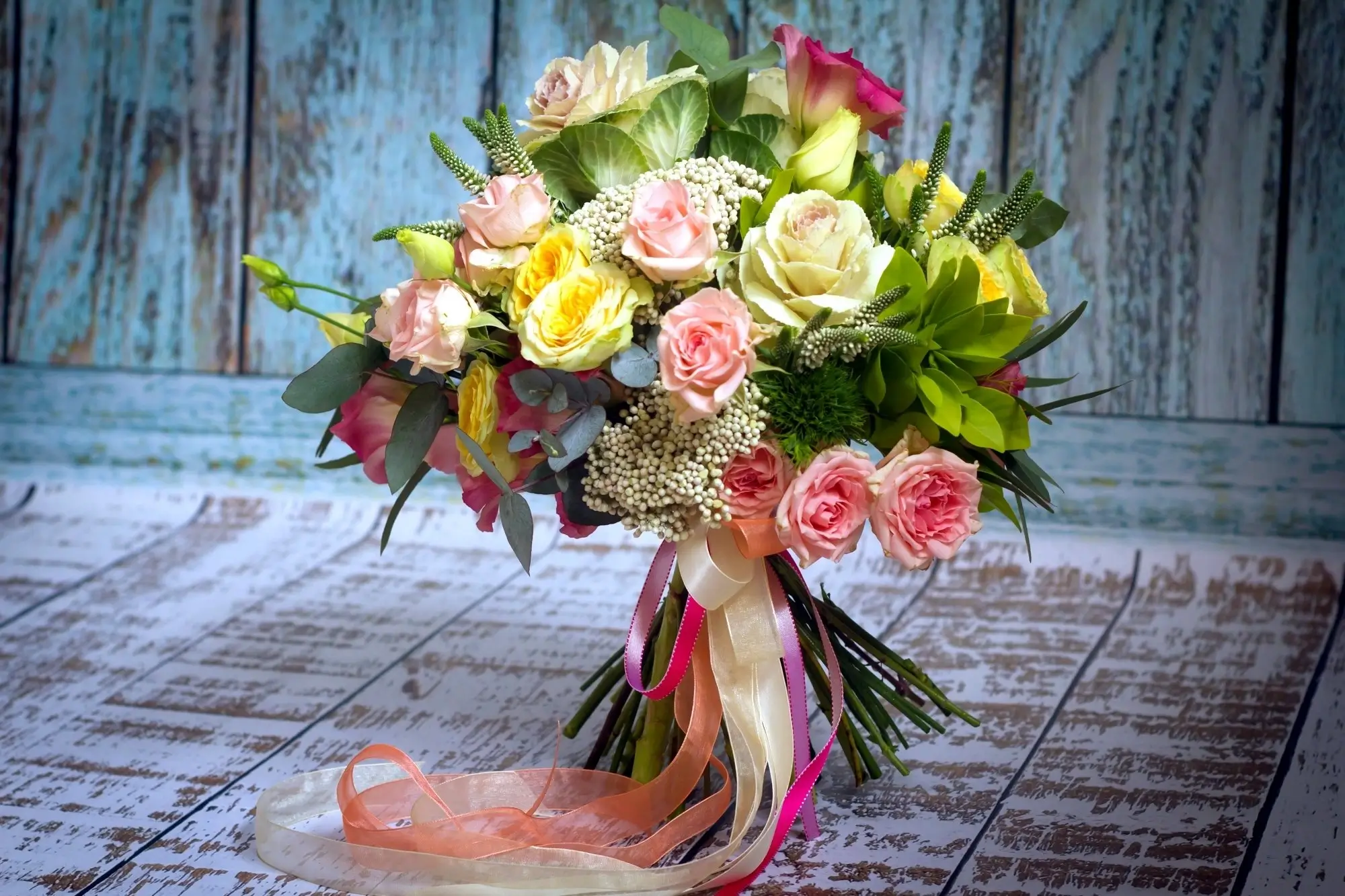 Step 3: Artful arrangement of the bouquet